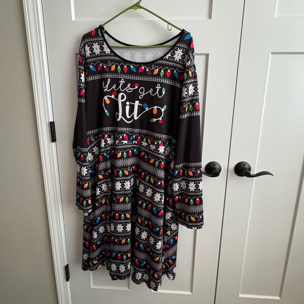 Ladies, Christmas, holiday, ugly sweater, dress, let’s get lit, EUC, 18/20